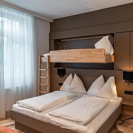 Elisa Aparthotel 4*