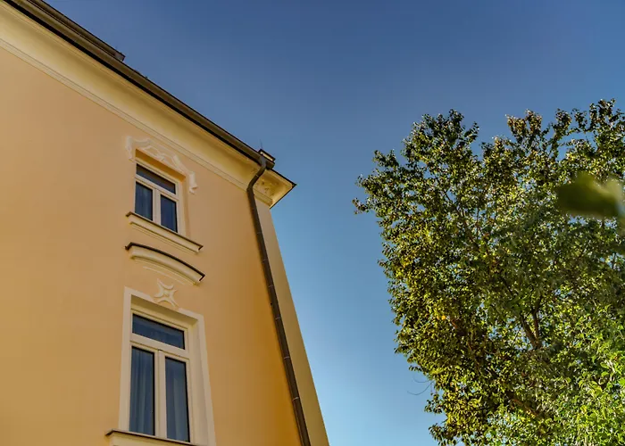 Elisa Aparthotel