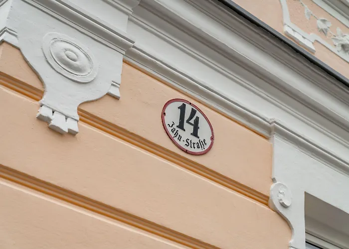 Elisa Aparthotel