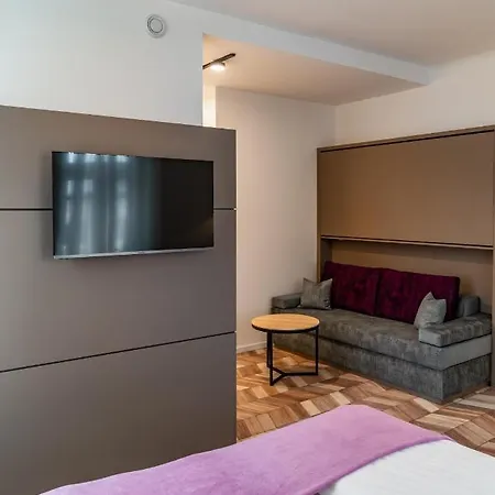 Apart Otel Elisa 4*