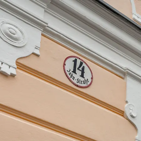 Elisa Aparthotel