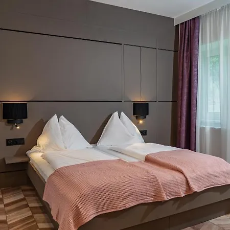 Hotel apartamentowy Elisa 4*